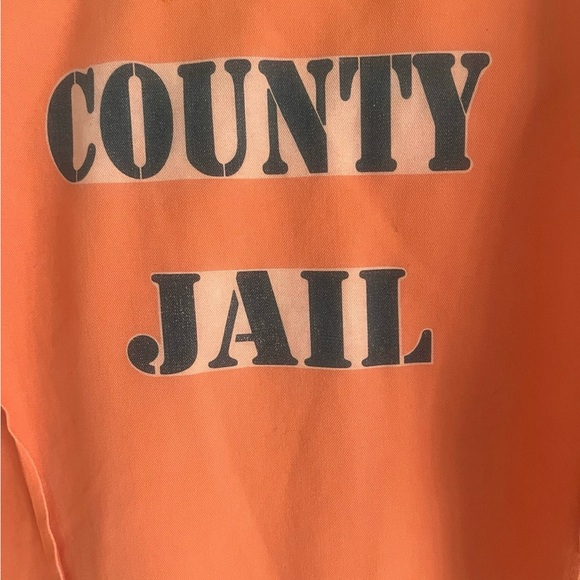 HALLOWEEN COSTUME- PRISON UNIFORM & accessories - Picture 8 of 13